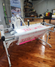 Load image into Gallery viewer, Preloved Q'nique 14+ Quilting Machine on Grace Hoop Frame 2nd Hand
