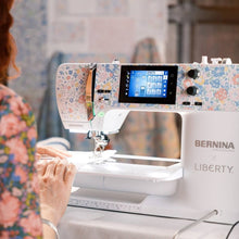 Load image into Gallery viewer, BERNINA B580LE - Pre-Order Now