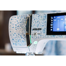 Load image into Gallery viewer, BERNINA B495LE - Pre-Order Now