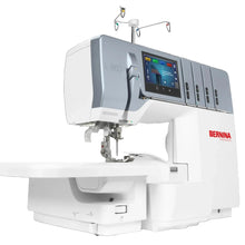 Load image into Gallery viewer, BERNINA L 860 Overlocker