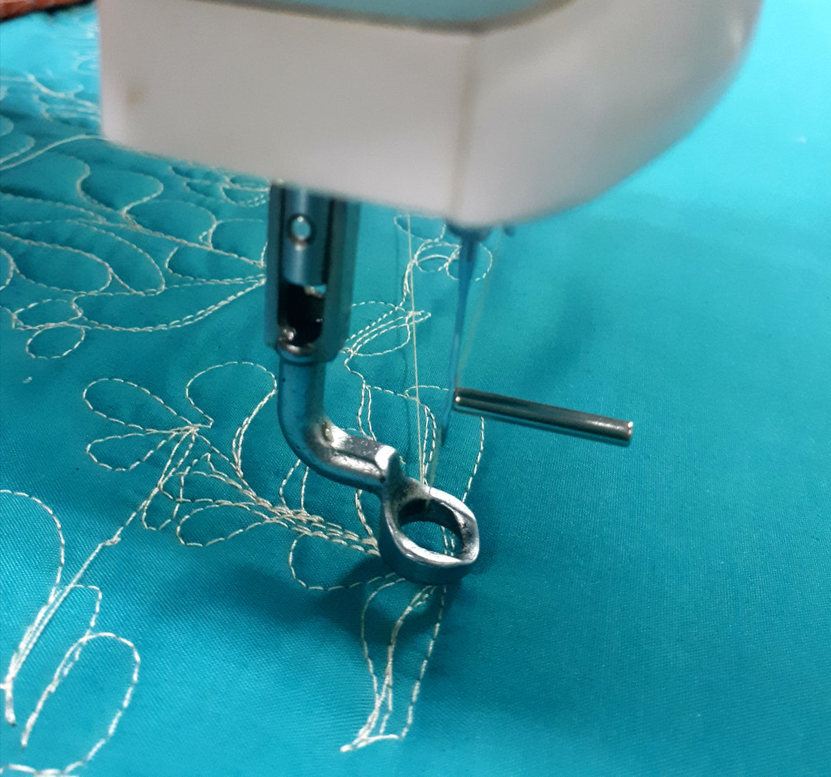 Needle Alignment KnowHow Sewing Essentials