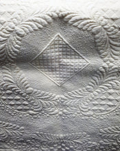 Load image into Gallery viewer, "Victoria" Paper Pattern Wholecloth Design