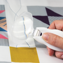 Load image into Gallery viewer, Magnifique Magnifying Glass