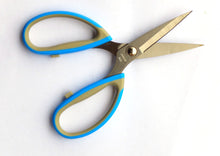 Load image into Gallery viewer, Jack Brand Hardness Scissor
