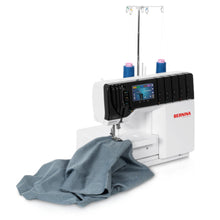 Load image into Gallery viewer, Bernina L 890 - Outstanding overlock and coverstitch Combo