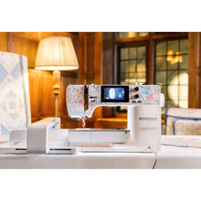 Load image into Gallery viewer, BERNINA B580LE - Pre-Order Now
