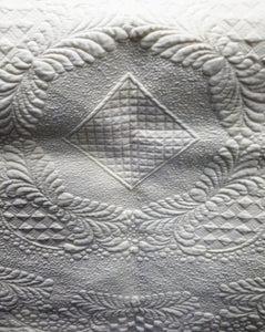 "Victoria" Paper Pattern Wholecloth Design