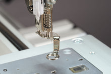 Load image into Gallery viewer, Bernina Darning foot #9
